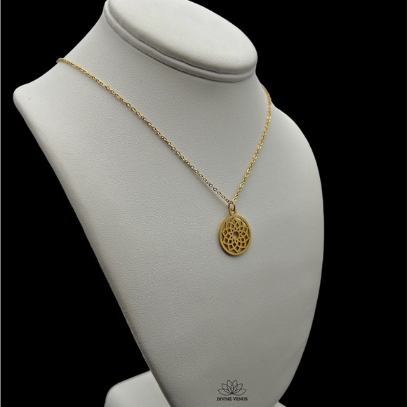 Sahasrara Necklace | Stainless Steel Jewelry - Picture 9 of 10